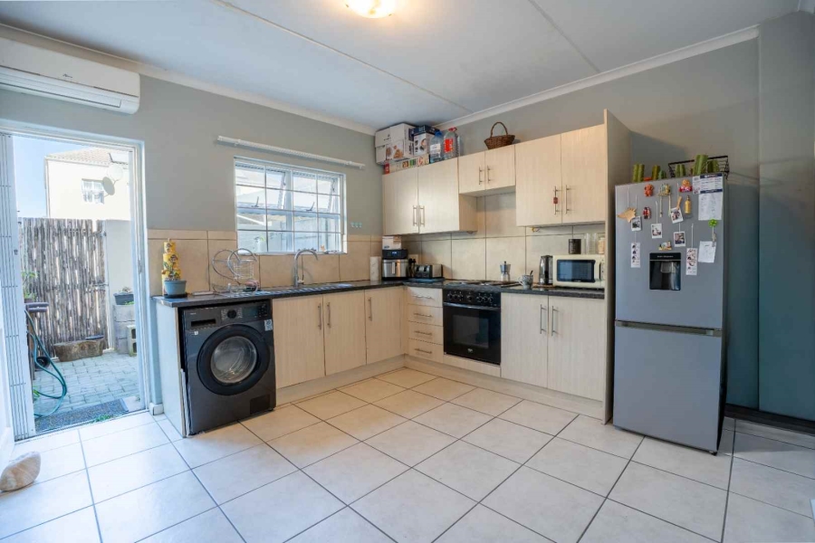 2 Bedroom Property for Sale in Paarl Western Cape